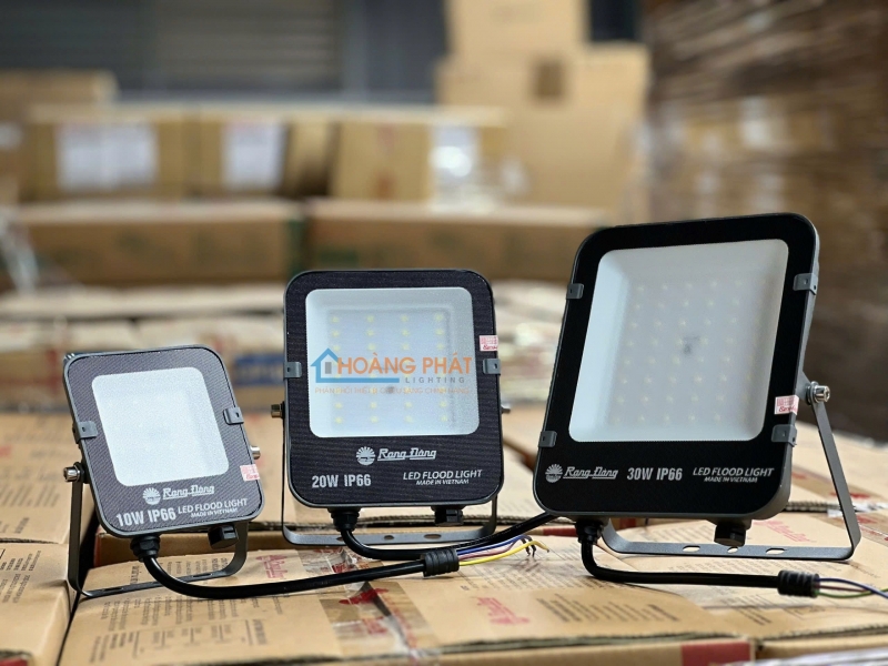 Đèn pha led 20W CP12 Rạng Đông IP66